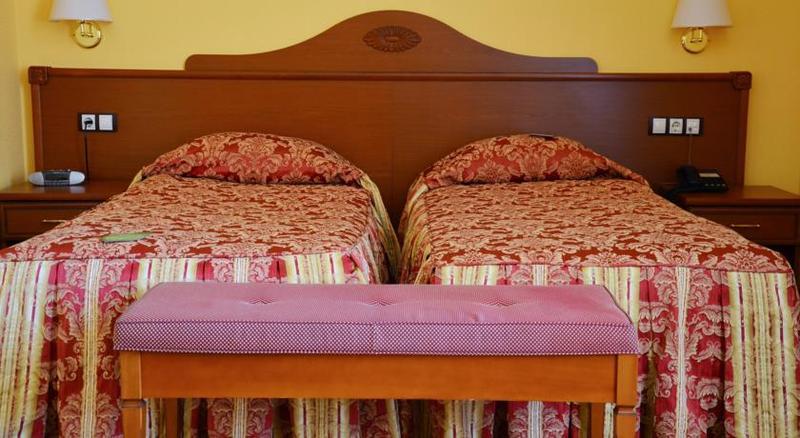 Aurora Premier Hotel Kharkiv Extérieur photo