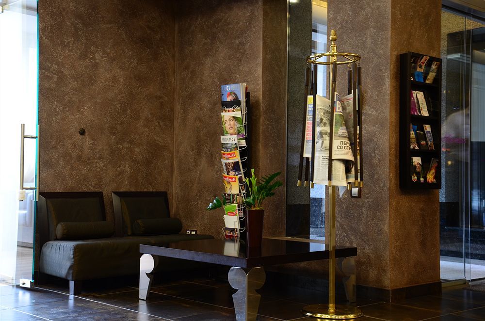Aurora Premier Hotel Kharkiv Extérieur photo